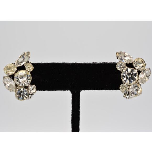 Weiss Vintage Crystal Clip On Earrings Prong Rhinestone Sparkling Signed BinAO - Picture 1 of 12